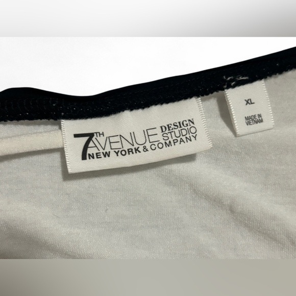 7th Avenue Design Studio New York & Company White & Black Zip-Up Blouse Size XL - Picture 3 of 3